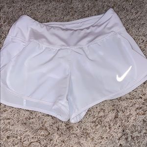 White nike shorts